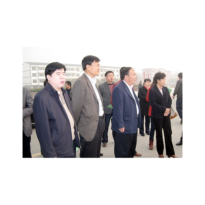 山東省國(guó)土資源廳副廳長(zhǎng)宇向東來(lái)汶上縣檢查城鄉(xiāng)建設(shè)用地增減掛鉤工作