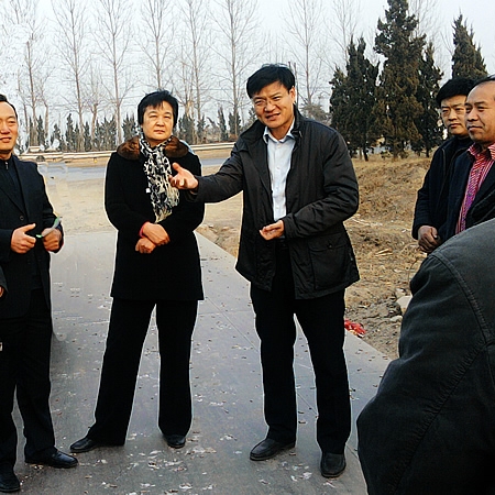 汶上縣長孫琪到康驛鎮(zhèn)檢查指導2011春季抗旱工作