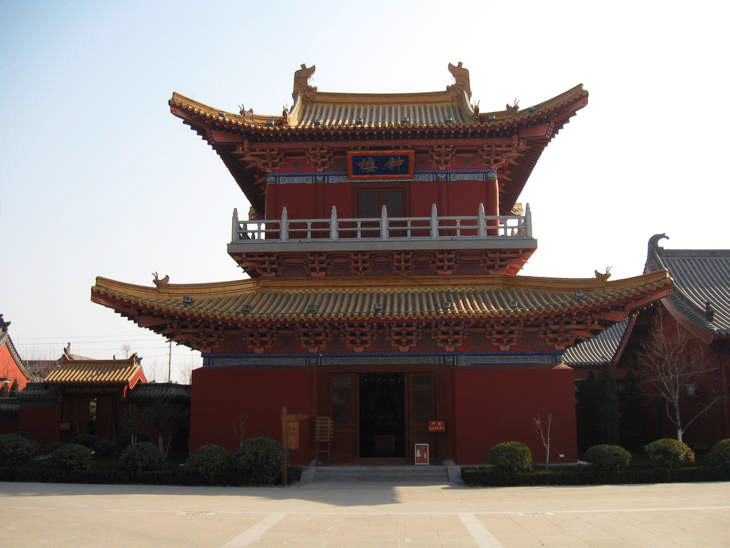 實(shí)拍佛都汶上大寶相寺的“悟空佛牙” - 張子涵 - 張子涵的博客