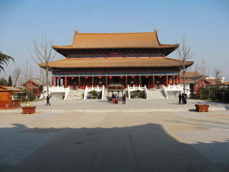 實(shí)拍佛都汶上大寶相寺的“悟空佛牙” - 張子涵 - 張子涵的博客