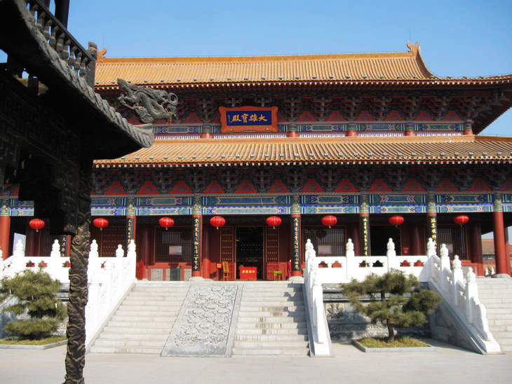 實(shí)拍佛都汶上大寶相寺的“悟空佛牙” - 張子涵 - 張子涵的博客