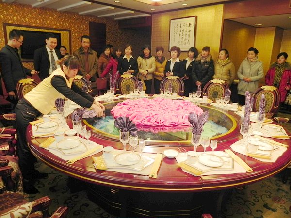 汶上縣涉旅飯店賓館現(xiàn)場觀摩會(huì)在圣澤大酒店召開