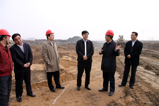 汶上縣委副書記、縣長孫琪到聯(lián)想化工區(qū)和寅寺鎮(zhèn)調(diào)研工作