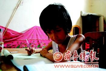 汶上女孩得怪病  9歲沒(méi)有5歲重