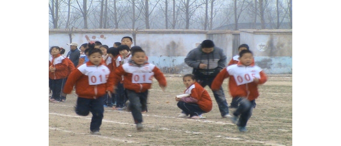 汶上縣苑莊鎮(zhèn)白塔小學(xué)舉行2013年春節(jié)運(yùn)動(dòng)會(huì)