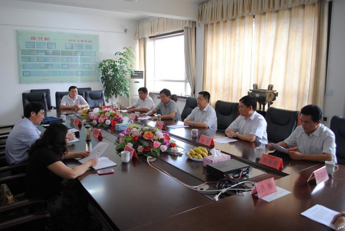 濟(jì)寧市廠務(wù)公開民主管理檢查小組來(lái)汶上縣調(diào)研檢查