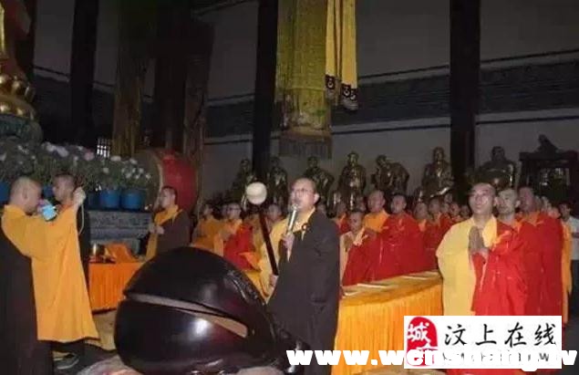 汶上寶相寺佛光神奇顯現，數萬游客有緣沐浴佛光
