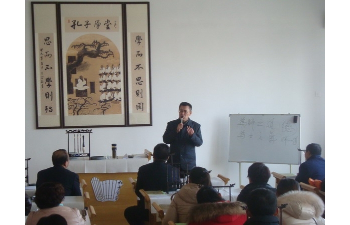 為一個(gè)人而來，為一個(gè)字而來，為一個(gè)夢(mèng)而來