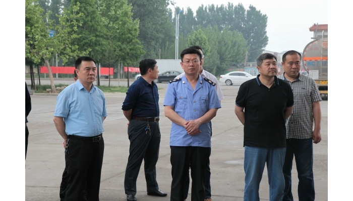 煙臺市工商局郭新一行來汶上縣學(xué)習(xí)考察成品油市場監(jiān)督管理工作