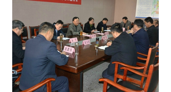 市教育局副局長伊立峰到汶上縣教體局督導檢查近期重點工作