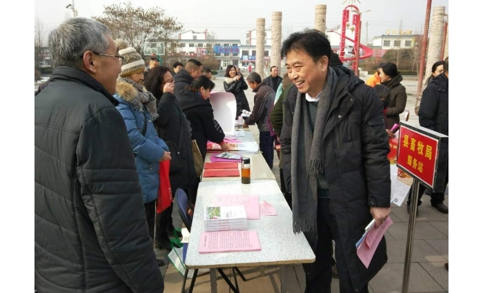 汶上縣人民政府 部門動態(tài) 縣畜牧獸醫(yī)局參加全縣科技、文化、衛(wèi)生“三下鄉(xiāng)”活動