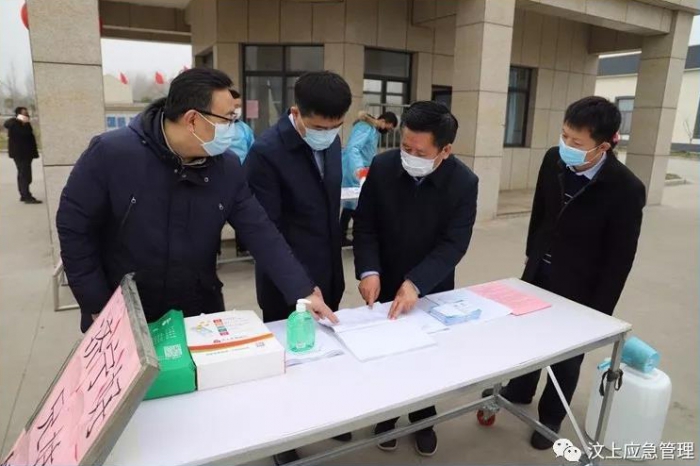 汶上縣人民政府 政務要聞 縣委常委、副縣長魏中齊帶隊檢查企業(yè)復工復產(chǎn)、疫情防控和安 ...
