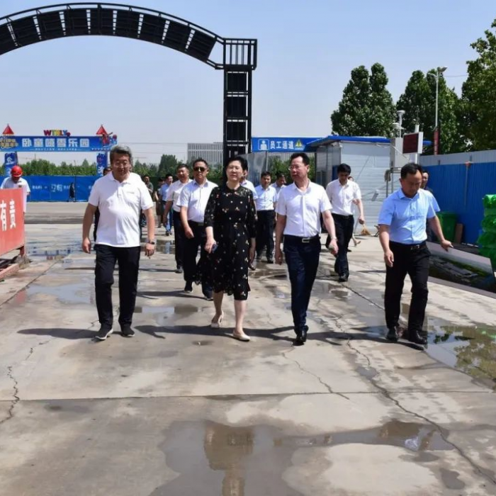 汶上縣召開“百日攻堅(jiān)”重點(diǎn)項(xiàng)目現(xiàn)場推進(jìn)會(huì)議